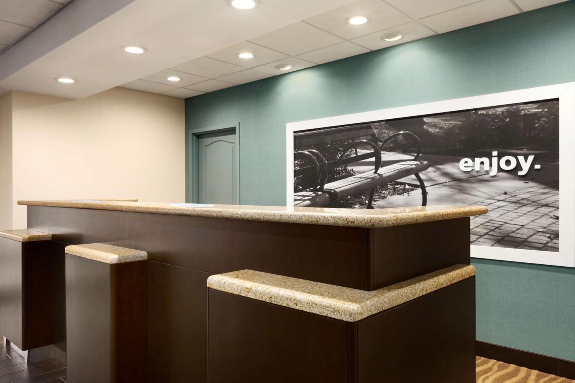 Hampton Inn Dover Eksteriør bilde